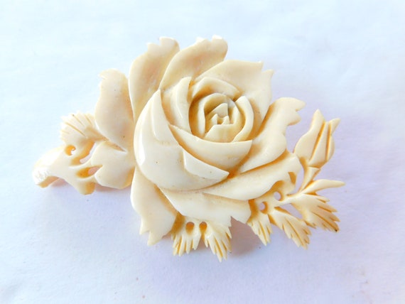 Carved vintage rose pin - image 1