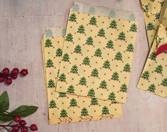 Christmas Tree Paper Favor Bags set, Holiday party paper bag, Christmas Treat Bags, Paper Goodies Bags
