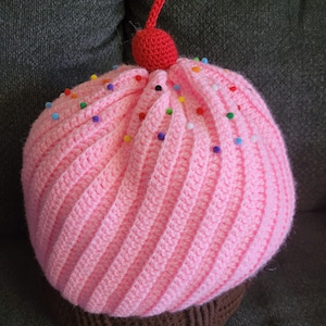 CROCHET PATTERN ONLY Giant cupcake pillow