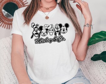Vintage Mickey Mouse Friends Shirt Sweatshirt Disney Character Tee Retro Cartoon T-Shirt Cute Minnie Goofy Donald Graphic Unisex Gift Tee