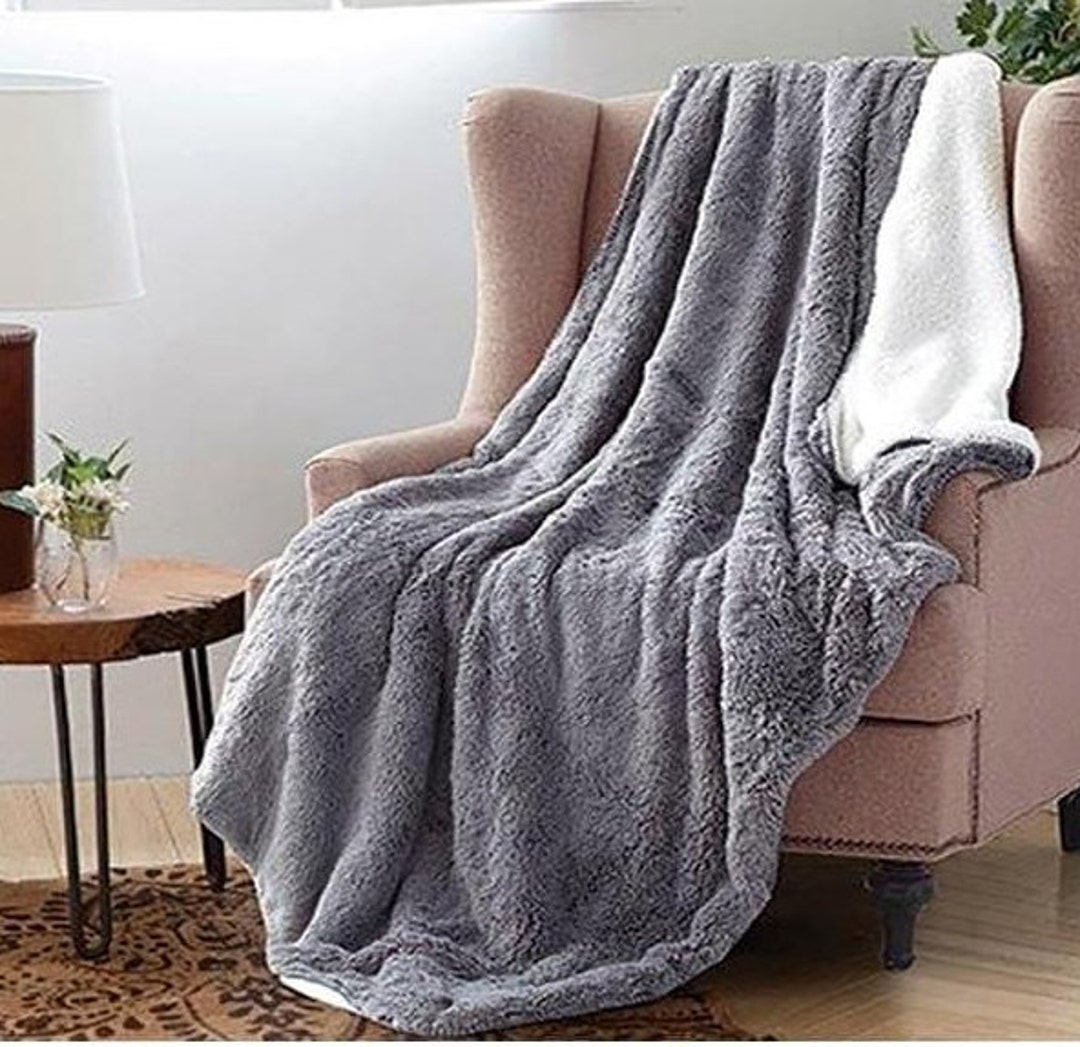 Grey Fur Regal Comfort Twin Oversized Throw Sherpa Ultra Plush