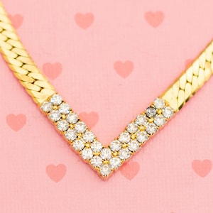 Vintage Minimalist Gold Tone Rhinestone V Necklace 18 Inch - X7