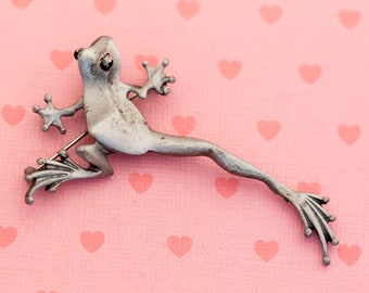 Vintage Leaping Frog Silver Tone Unique Brooch - X15