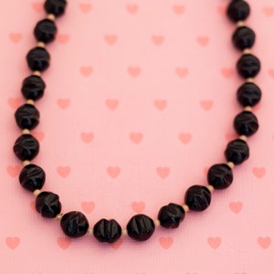 Vintage Black Round Beaded Necklace 18 Inch - X7