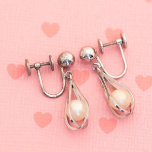 Vintage Gold Plated Dangling Faux Pearls Screw Back Earrings - X13