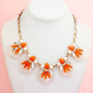 Vintage Orange Floral Elegant Bib Necklace 18 inch - X9