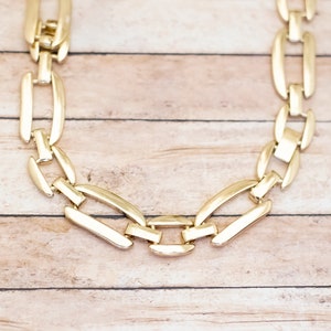 18 inch, Vintage Large Links Gold Tone Chain Necklace - X23