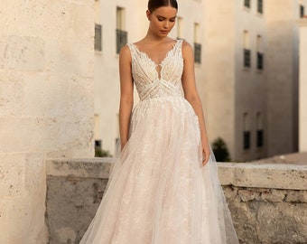 Timeless Elegant A line Weddind Dress, Short Sleeve Bridal Dress, Lace Wedding Dress with Glitter,Tulle Bridal dress