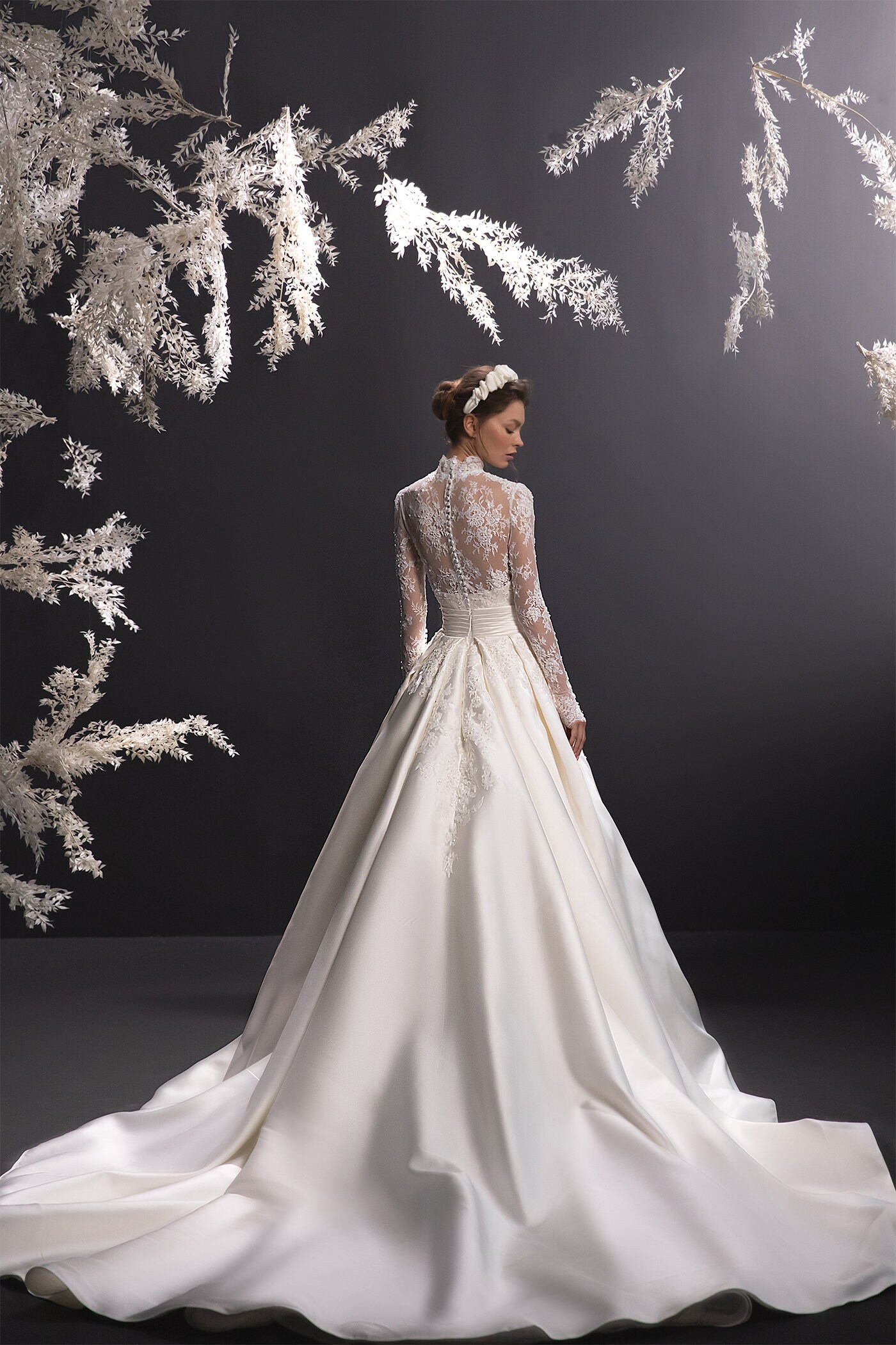 25+ Lace Top Satin Bottom Wedding Dress