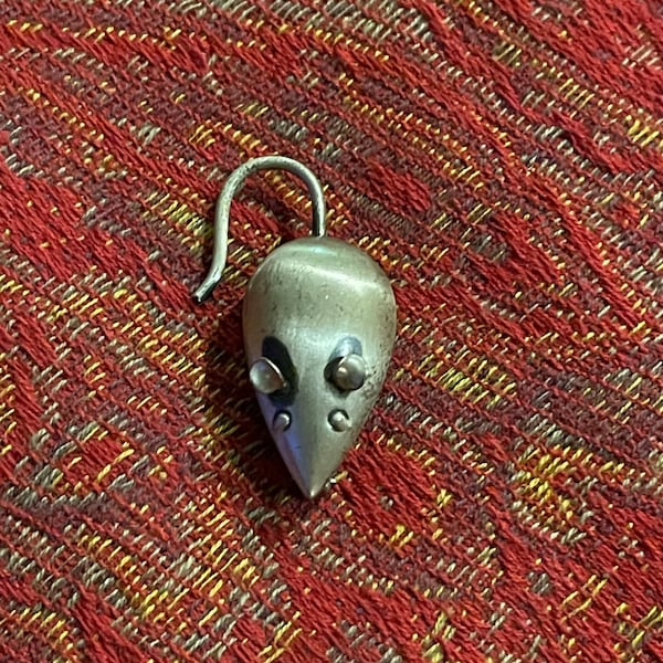 Tiny Sterling Mouse Brooch by Beaucraft, Inc. / Beau Sterling – Adorable Piece!