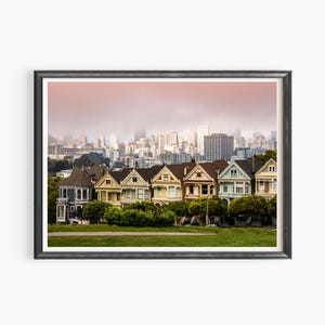 Painted Ladies photograph, San Francisco, Victorian houses, Iconic, Colorful, Architecture, Skyline, Cityscape, Historical homes, Landmark
