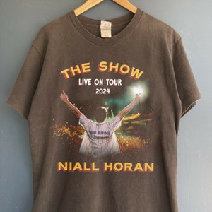 Everywhere Graphic Niall Horan shirt - Peanutstee