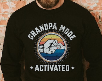Funny shirt gift for new grandpa to be, father's day gift, newborn shirt for grandad to be, holiday pregnancy announcement shirt for grandpa