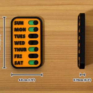 The image displays the dimensions of the magnetic checklist: 7.8cm (3.1") tall, 4.8cm (1.9") wide, and 0.7cm (0.3") thick providing accurate measurements for reference and understanding of the product's size.