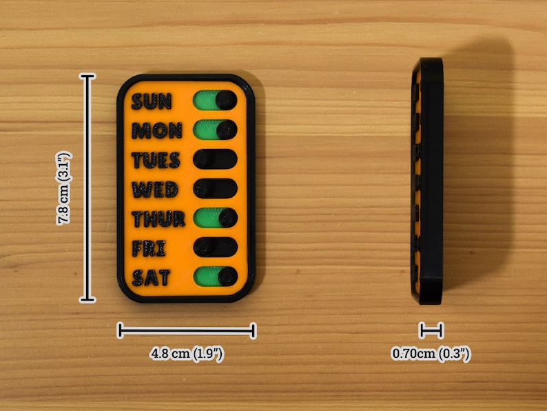 The image displays the dimensions of the magnetic checklist: 7.8cm (3.1") tall, 4.8cm (1.9") wide, and 0.7cm (0.3") thick providing accurate measurements for reference and understanding of the product's size.