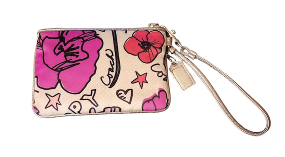 Limited Edition COACH Poppy Kyra Pop Art Wristlet Pink Floral