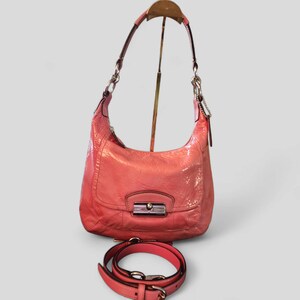 Bolso de hombro de charol Coach Kristin 19299 hobo