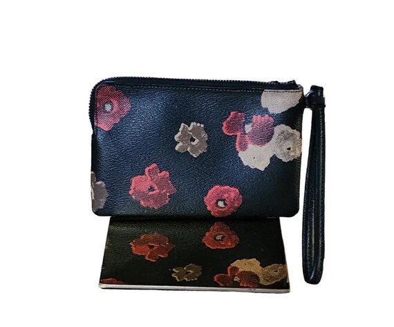 財布・小物その他 COACH Halftone Floral Corner Zip F55824 Coach Halftone Floral Corner Zip Wristlet F55824 Black
