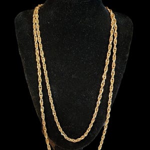 Vintage gold tone chain necklace