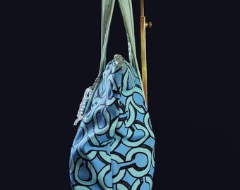コーチ 14983 トートバッグ ブルー  COACH 3Dオプアートグラム キャンバス Coach Poppy 3d Op Art Glam Tote Purse Handbag Style 14983 - Etsy