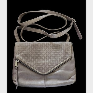 Hobo The Original gray soft Leather Crossbody Bag Purse Embossed