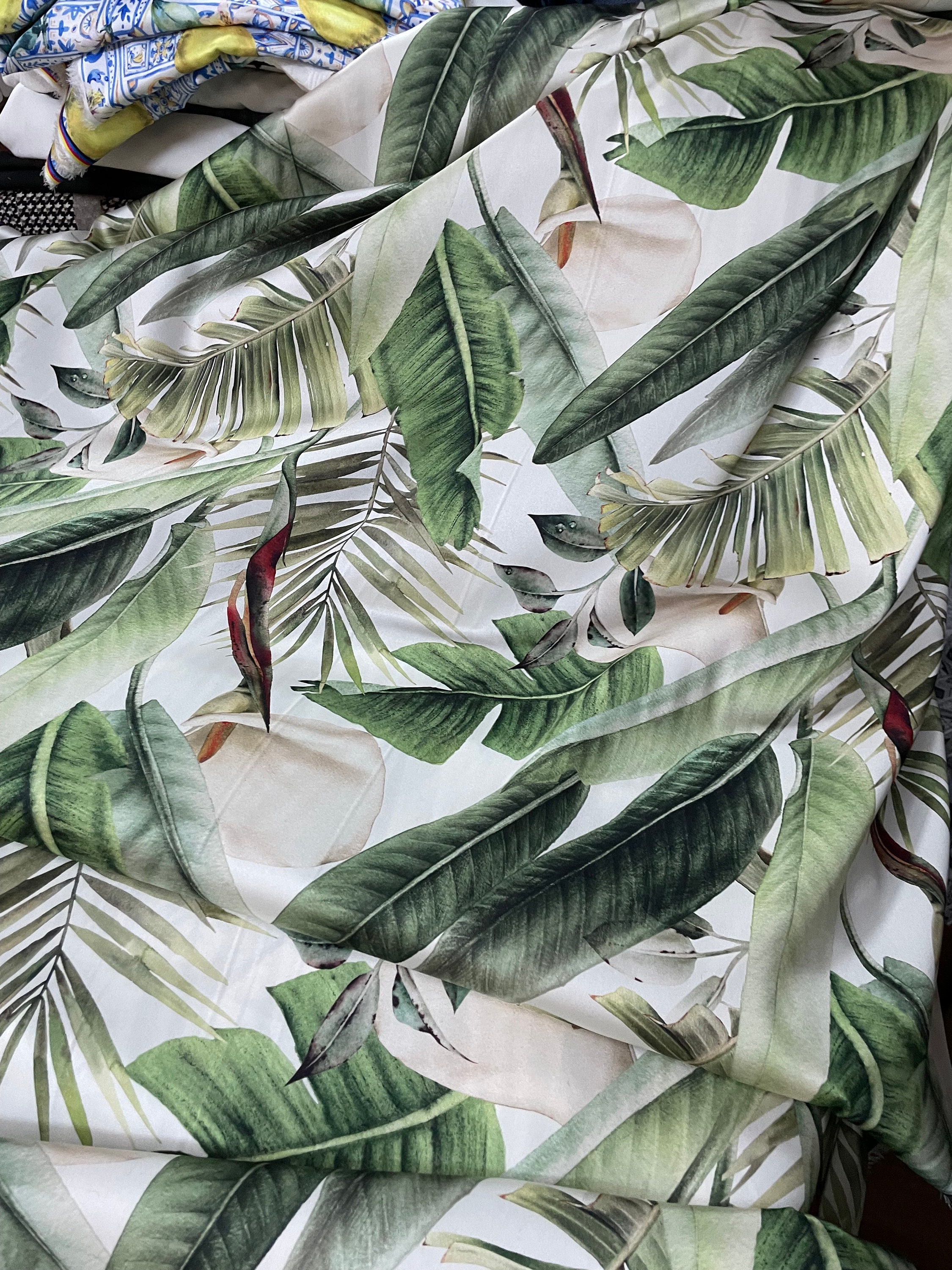 Palm Leaf Pattern Crepe Fabric-Silky Crepe-Drained Dress Fabrics (Print on desired fabric)ala