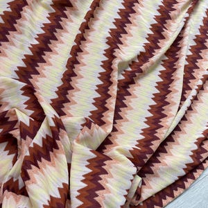 Zigzag Beige Brown Cream Color Knitted Fabric-nv
