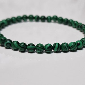 Zierliche Malachit Perlenarmband Armband Positive Energie Steine 4mm 2