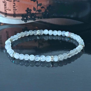 Moonstone bracelet pearl bracelet bracelet positive energy stones 4 mm