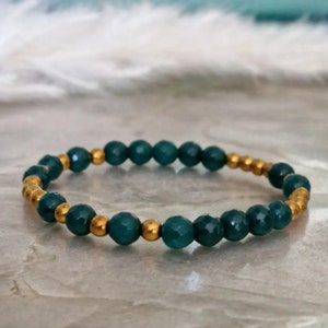 Emerald + Hematite Beaded Bracelet Positive Energy Stones 4 mm Length 17 cm