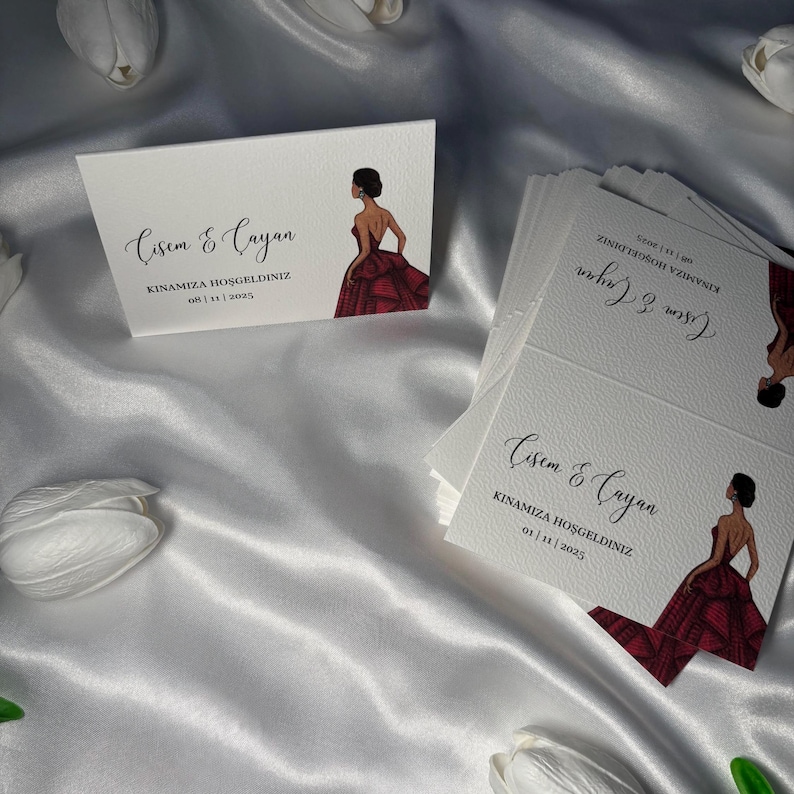 Henna place cards | Customizable hair and dress color | Kina place cards image 1