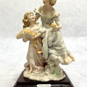 RARE Signed w/ Dedicated Autograph Giuseppe Armani &quot;Lady with young girl&quot; sculpture