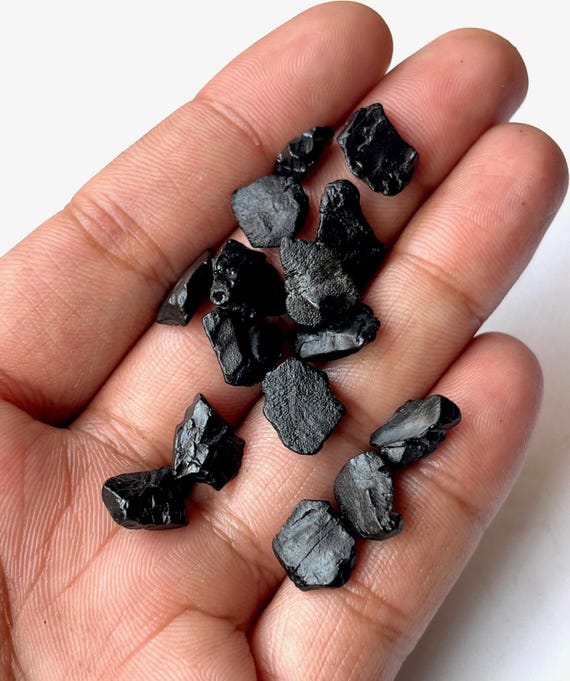 15 Raw Black Spinel Crystals: Natural Gemstone Chunks (8-12 MM) - Etsy