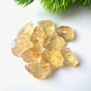 10 Pieces Top Quality Yellow Citrine Raw Crystal, Size, 15/20 MM, Citrine Raw Rough Stone, Healing Crystal Stone, For Jewelry Making etc