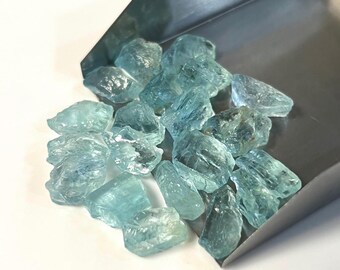 20 AAA Natural Aquamarine Raw Stones: March Birthstone (10-13 MM)