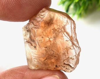 Topacio imperial natural en bruto, cristal dorado para la fabricación de joyas (64,15 quilates)