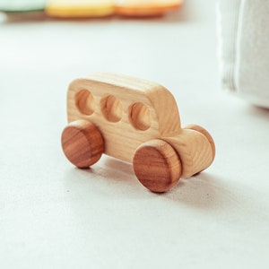 Wooden Toy Minibus Colorless Natural Paintable Solid Wood Baby Child Toy