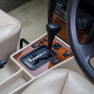 For Mercedes W201 Automatic Shift Knob Premium Quality Aftermarket A2012670210