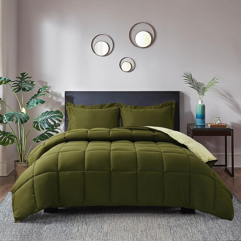 Reversible Lightweight Comforter All Season Down Alternative Summer Duvet Insert Quilted Bedding