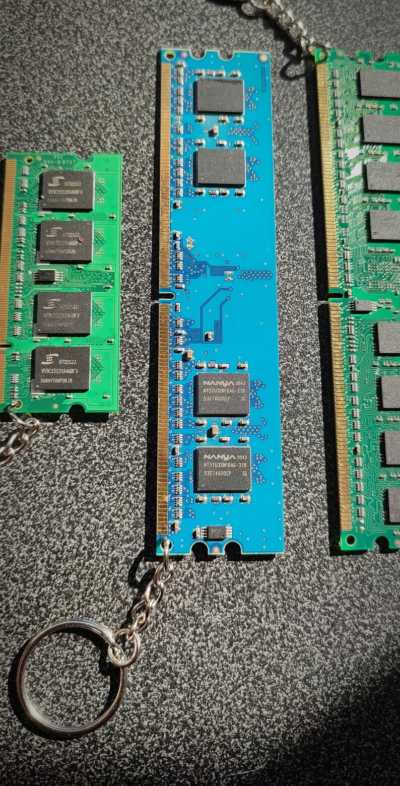 Upcycled/recycled RAM PC Computer Part Keyring - Unique Gift for Gamers ...