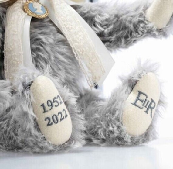【激安、即決】TEDDYBEAR 1950年　チルターン製　クリスティーズ落札 Antique 1950's Chiltern Teddy Bear — Cooperstown Bears