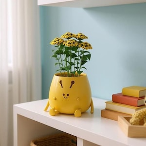 Cute Bee Planter 3D Print Stl File