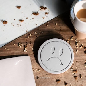 Emoji Coaster Set 3D STL Files, 6 pcs. Emoji Model, Coaster Print 3D Models image 7