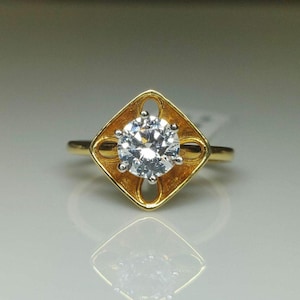 1 Carat Lab Grown Diamond Engagement Ring | 14K Solid Gold Flower Ring | Unique Wedding Ring | IGI Certified Diamond | Handmade Jewelry