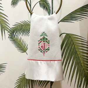 Custom Monogram Embroidered Luxury Towels,  Personalised Initialed Hand Towel, Garden Theme Bathroom Decor, Custom Hand Towels, Guest towels