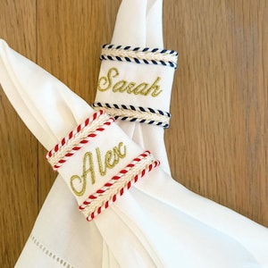 Personalisierte Serviettenringe (2er-Set), Serviettenhalter, Serviettenhalter mit Monogramm Jakobsmuschel, Geschenk für Gastgeber, Geschenk für sie, Einweihungsparty.