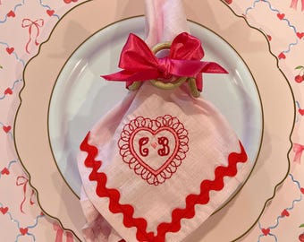 Monogram Love Elegant Cloth Set, Valentines Day Hearts Linen Napkins, Embroidered Bespoke Gift, Pink Table Setting Decor, Bridal Shower