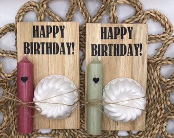 Kleines, einzigartiges Geburtstagsgeschenk mit Kerze und Guglhupf Kerzenständer handgemacht, rustikales Eiche Holzbrett Happy Birthday