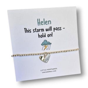 Deze storm gaat voorbij, hou vol! Inspirerend citaat verzilverde manchetarmband: aanmoedigingssieraden