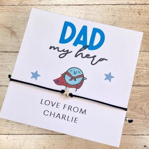 Dad My Hero I gepersonaliseerde I zwarte armband I sterbedel I leuk cadeau voor vaderdag I Wish-armband I steunkaart I Cadeau aan papa I aandenken